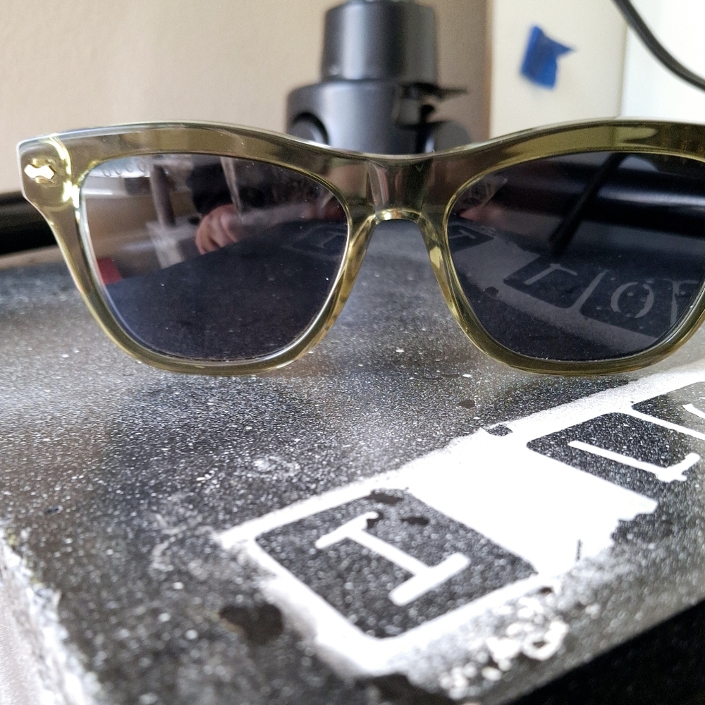 Men's Gucci Wayfarer Sunglasses
